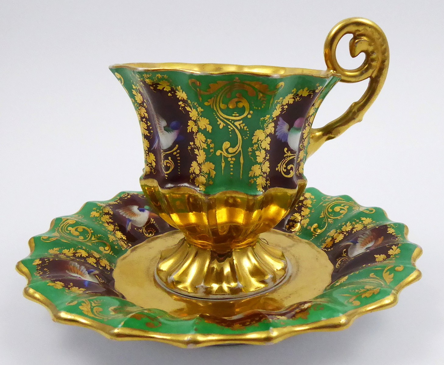 KOFLÍK S MISKOU A PTÁČKY - BŘEZOVÁ, FISCHER & REICHENBACH