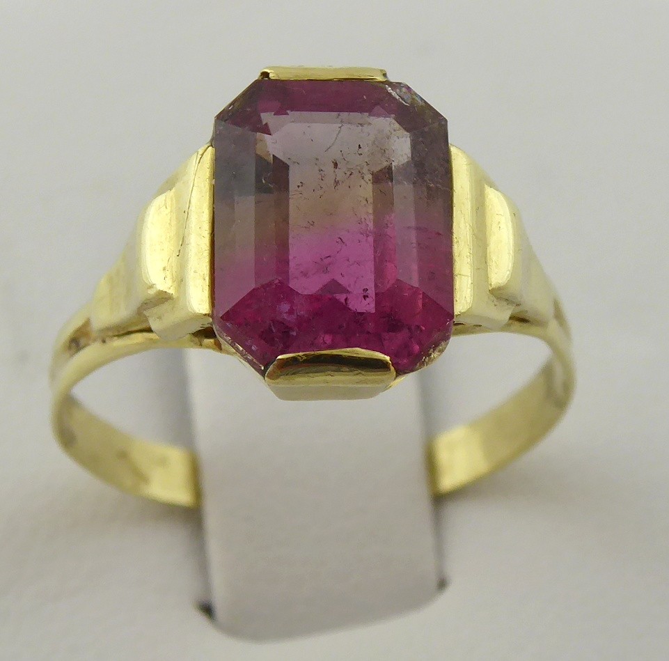 ZLATÝ PRSTEN S PŘÍRODNÍM MELOUNOVÝM TURMALÍNEM - KAREL ŠTĚPÁN, PRAHA