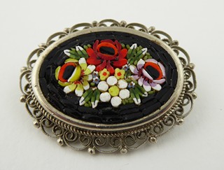 BROŽ S KVĚTINOVOU MINIATURNÍ MOZAIKOU - ITÁLIE