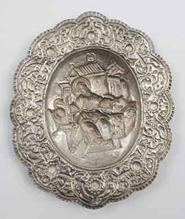 ZLACENÝ STŘÍBRNÝ RELIÉF S VÝJEVEM SVATÉHO JANA EVANGELISTY