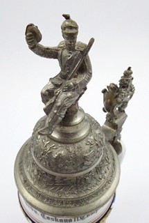 KORBEL PĚŠÁKA GEORGA STREIFINGERA Z POSÁDKY V PASSAU