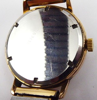 NÁRAMKOVÉ HODINKY PRIM - ZLACENÉ POUZDRO Z FRANCIE