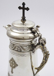 STŘÍBŘENÁ VĚTŠÍ LITURGICKÁ KONVICE - J.A. HIETEL, LIPSKO