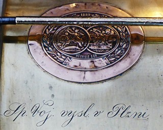 BUBEN SPOLKU VOJENSKÝCH VYSLOUŽILCŮ V PLZNI - V.F. ČERVENÝ