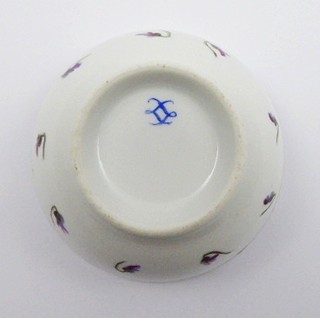 MISKA VE STYLU SÈVRES - EDMÉ SAMSON, PARIS