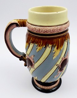 KORBEL S KARTUŠEMI - RUDOLF DITMAR, ZNOJMO