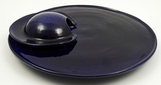 EVA JANDEJSKOVÁ (NAR. 1947) - ZÁVĚSNÁ AUTORSKÁ PLASTIKA Z UMĚLECKÉ KERAMIKY