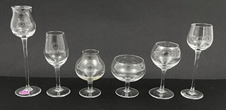 FRANTIŠEK CHOCHOLATÝ (1902-1973) - KOLEKCE 6 MINIATUR OBŘÍCH ČÍŠÍ V LUXUSNÍ KAZETĚ - MOSER