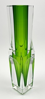 JAN ČTVRTNÍK - LUXUSNÍ VÁZA SE ZELENÝM JÁDREM - JAN ČTVRTNÍK, MOSER