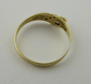 ZLATÝ PRSTEN SE SYNTETICKÝM ZIRKONEM