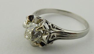 PRSTEN ZE ZLATA 18K S VELKÝM PŘÍRODNÍM DIAMANTEM - ZNALECKÝ POSUDEK