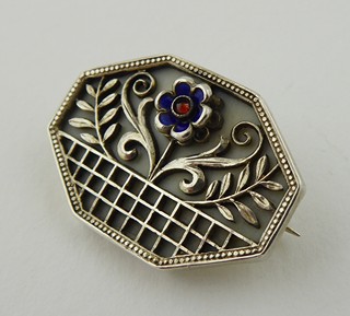 STŘÍBRNÁ BROŽ S EMAILEM A ČESKÝM GRANÁTEM - TURIET & BARBACH, VÍDEŇ