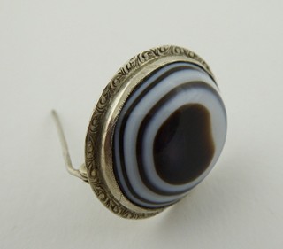 STŘÍBRNÁ BROŽ S PŘÍRODNÍM ACHÁTEM