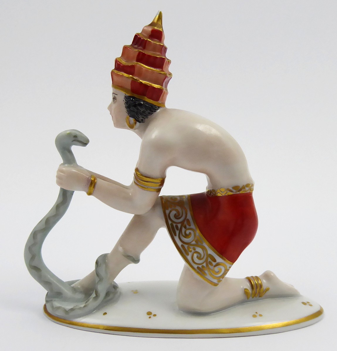 OTTO KOCH (1901-1974) - INDICKÝ ZAKLÍNAČ HADŮ - ROSENTHAL, ROK 1929