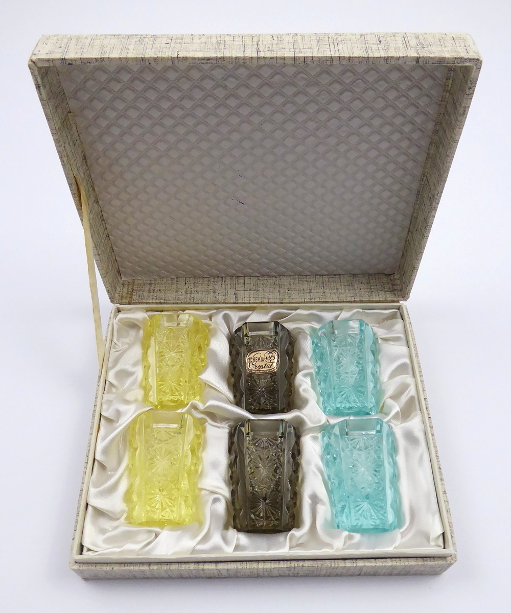 BAREVNÉ SKLENIČKY V ETUI - BOHEMIA CRYSTAL, GLASSEXPORT