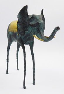 SALVADOR DALÍ (1904-1989) - KOSMICKÝ SLON - PATINOVANÝ A LEŠTĚNÝ BRONZ, POZDĚJŠÍ ODLITEK