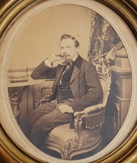 EMANUEL DÍTĚ ST. (1819-1872) - VLASTNÍ PODOBIZNA, AUTOPORTRÉT
