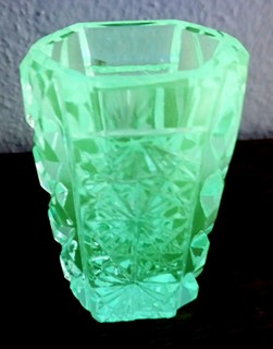 BAREVNÉ SKLENIČKY V ETUI - BOHEMIA CRYSTAL, GLASSEXPORT