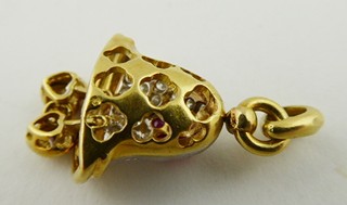 ZVONEČEK ZE ZLATA 18K S PŘÍRODNÍMI RUBÍNY A DIAMANTY 0,60 CT