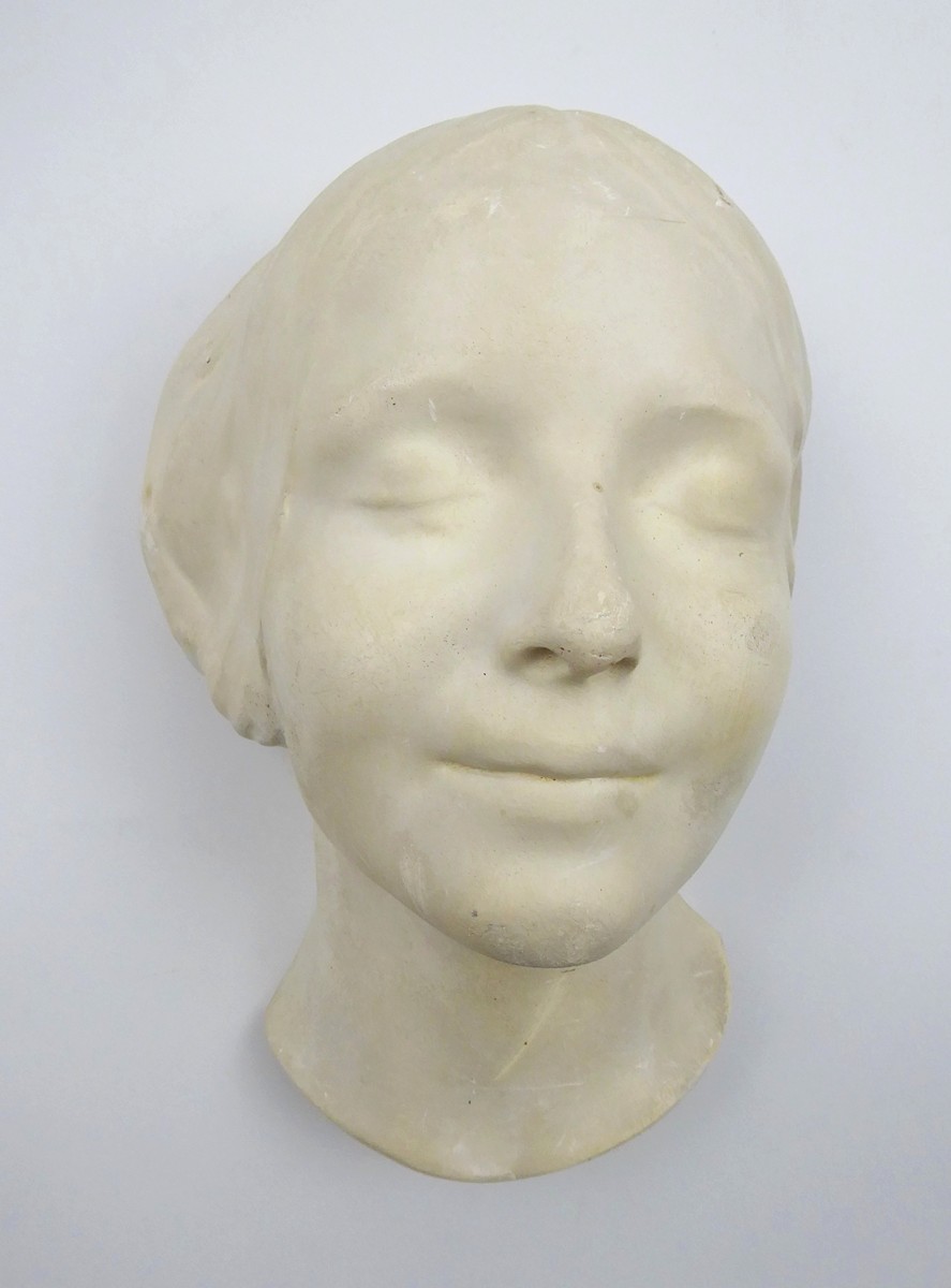 NEZNÁMÁ ZE SEINY - PARIS, 1900 - 1935