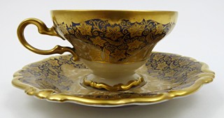 ZLACENÝ MOKA ŠÁLEK S KOBALTOVÝM EFEKTEM - ROSENTHAL, POMPADOUR, U.S. ZONE