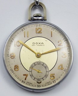 KAPESNÍ HODINKY DOXA S ŘETÍZKEM