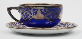 NOBLESNÍ MOKA ŠÁLEK SE STŘÍBRNÝMI SECESNÍMI ORNAMENTY - ROSENTHAL