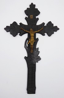 KRUCIFIX ZÁVĚSNÝ