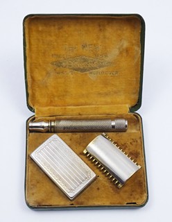 HOLÍCÍ SADA THE NEW GILLETTE V ORIGINÁLNÍ KRABIČCE - USA, BOSTON