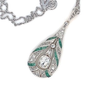 Luxusní přívěs s diamanty a smaragdy | Art deco | Československo 1930