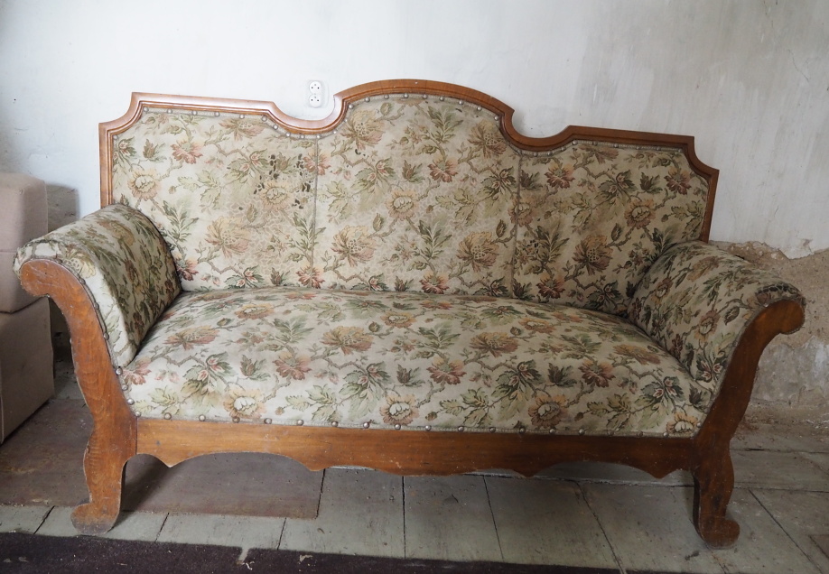 Sofa, pozdní biedermeyer