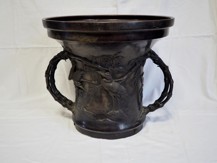 Čína, bronzové vykuřovadlo, střední část