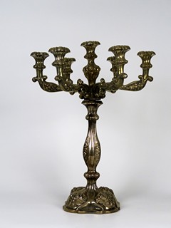 Pár monumentálních stříbrných svícnů - 5,1 kg