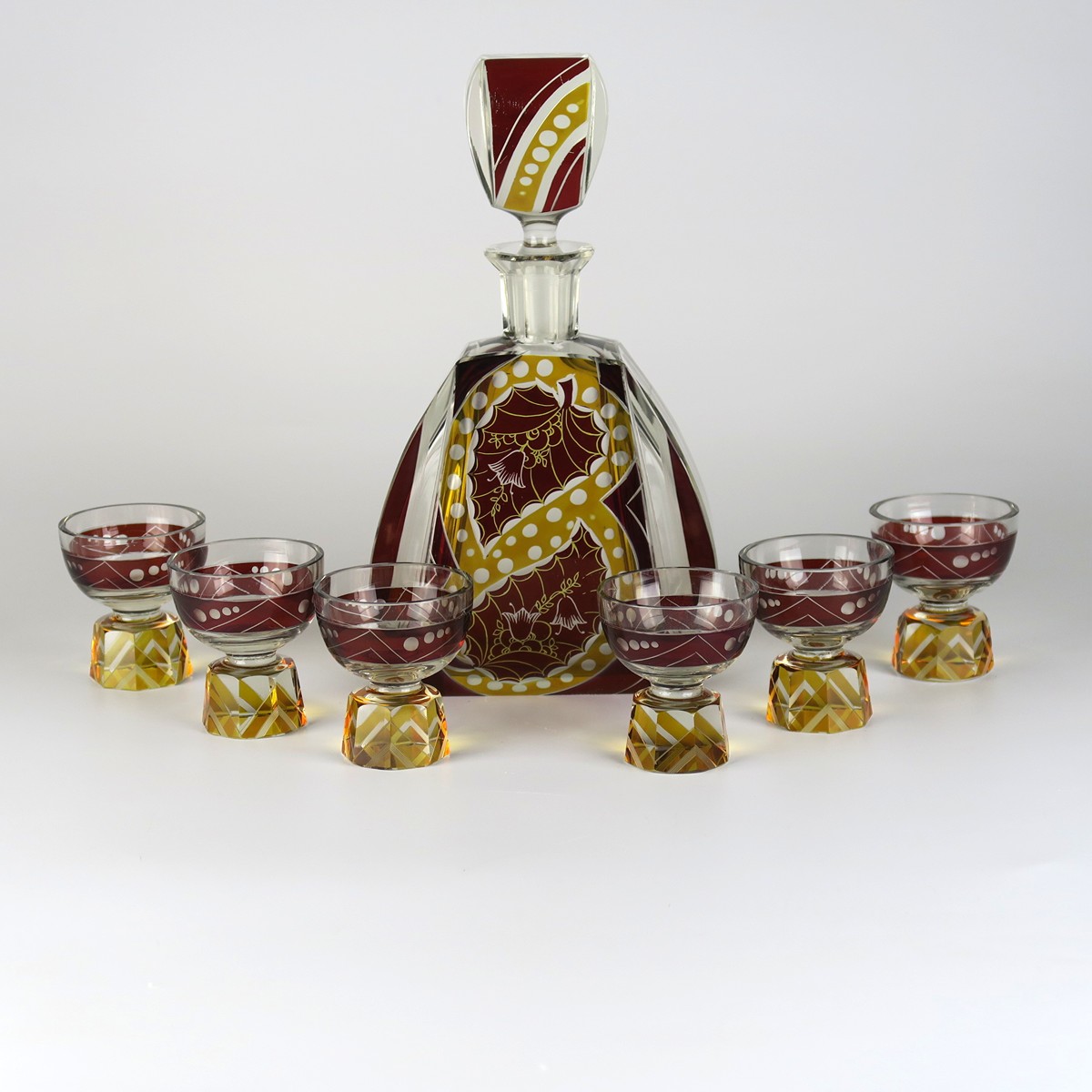 Art deco karafa se 6 pohárky