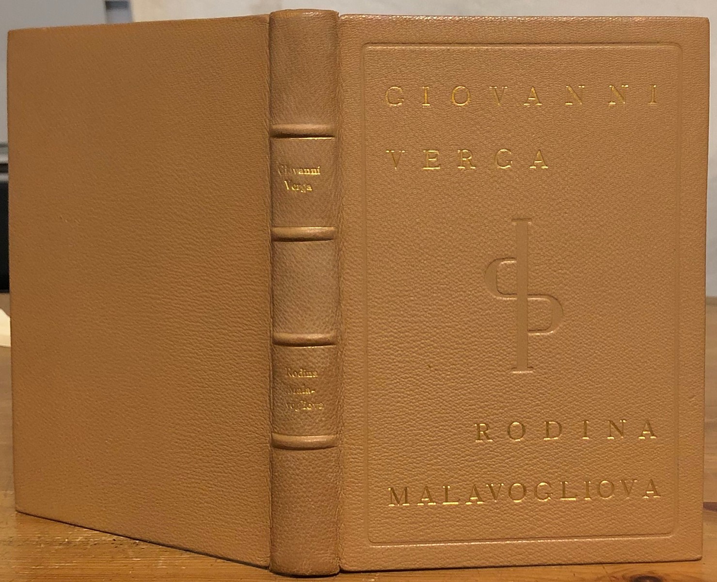 Ladislav Sutnar (1897 - 1976) - Rodina Malavogliova / Giovanni Verga ; úprava Ladislav Sutnar