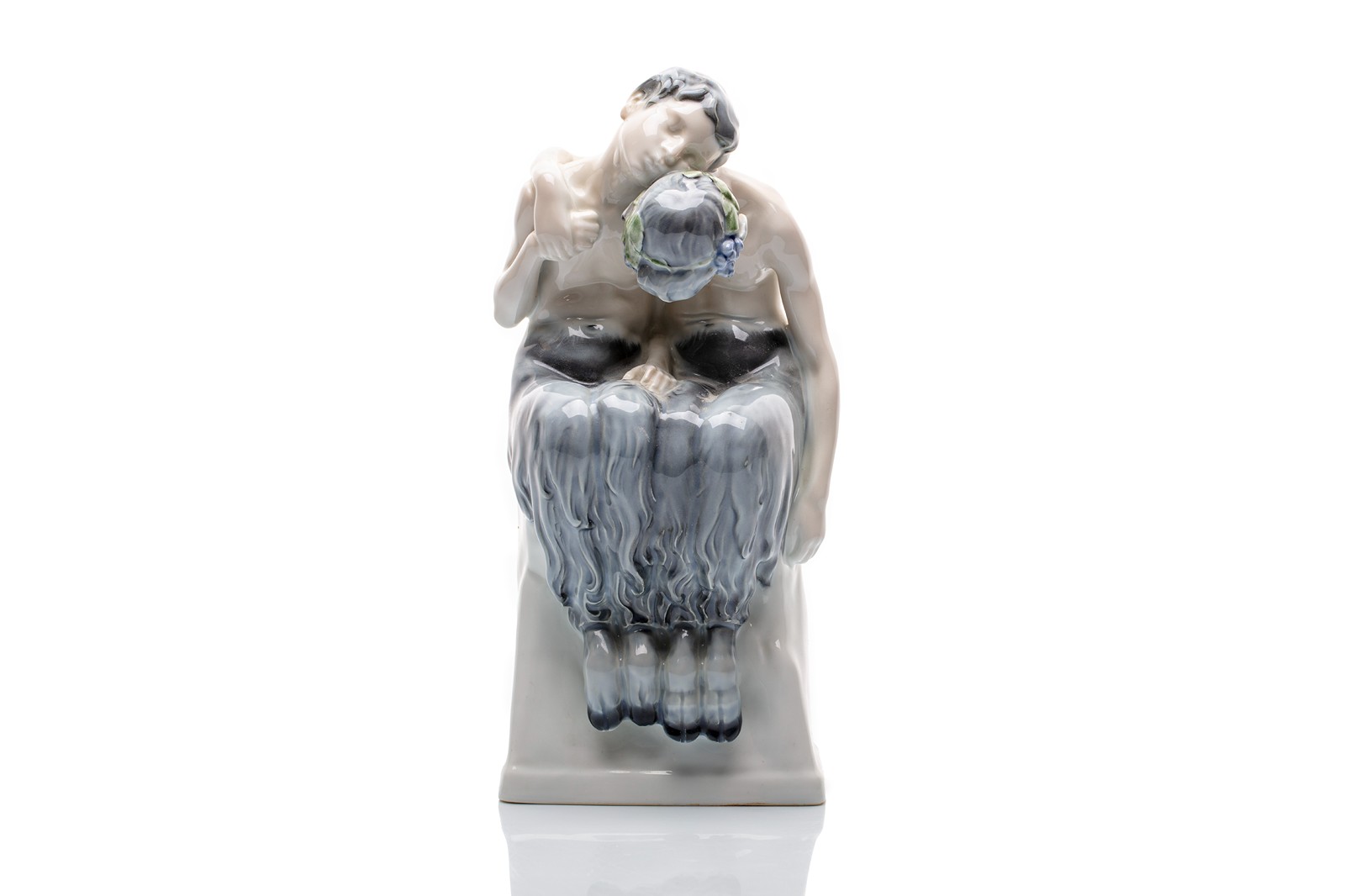 Schlafende Faune (Spící fauni) - návrh Albert Caasmann (1886–1968) | Porzellanfabrik Rosenthal, Selb (Německo)