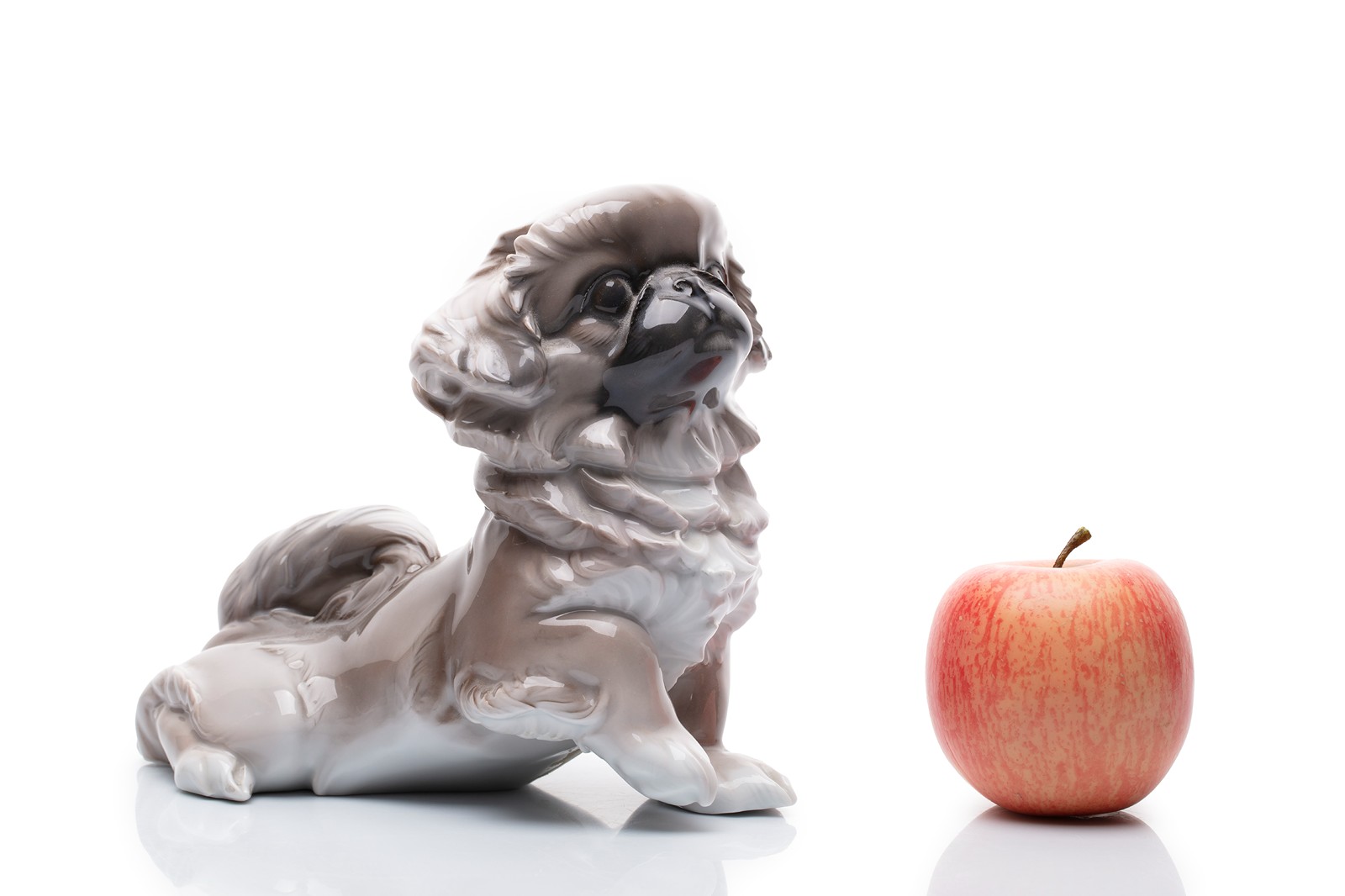 Pekinéz – návrh Margot Flinsch | Porzellanfabrik Rosenthal, Selb (Německo)