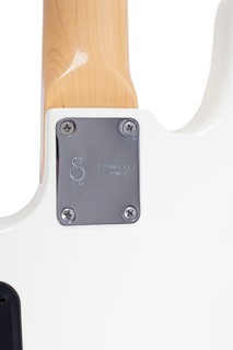 Čtyřstrunná baskytara Sire Marcus Miller V7 4-String Lined Fretless (Antique White / Alder) | Sire Guitars / Marcus Miller (vyrobeno v Indonésii)