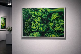 Green Kiss – Symbolic Meeting of Souls