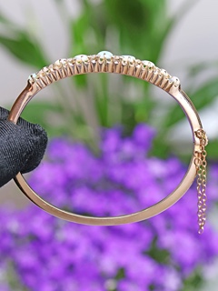 Zlatý náramek s přírodními opály a diamanty (30. léta 20. století)