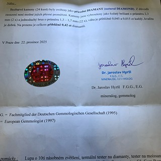 Luxusní prsten s diamanty a smaragdem | Art deco | Československo 1930 | znalecký posudek