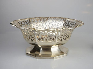 Stříbrná art deco miska