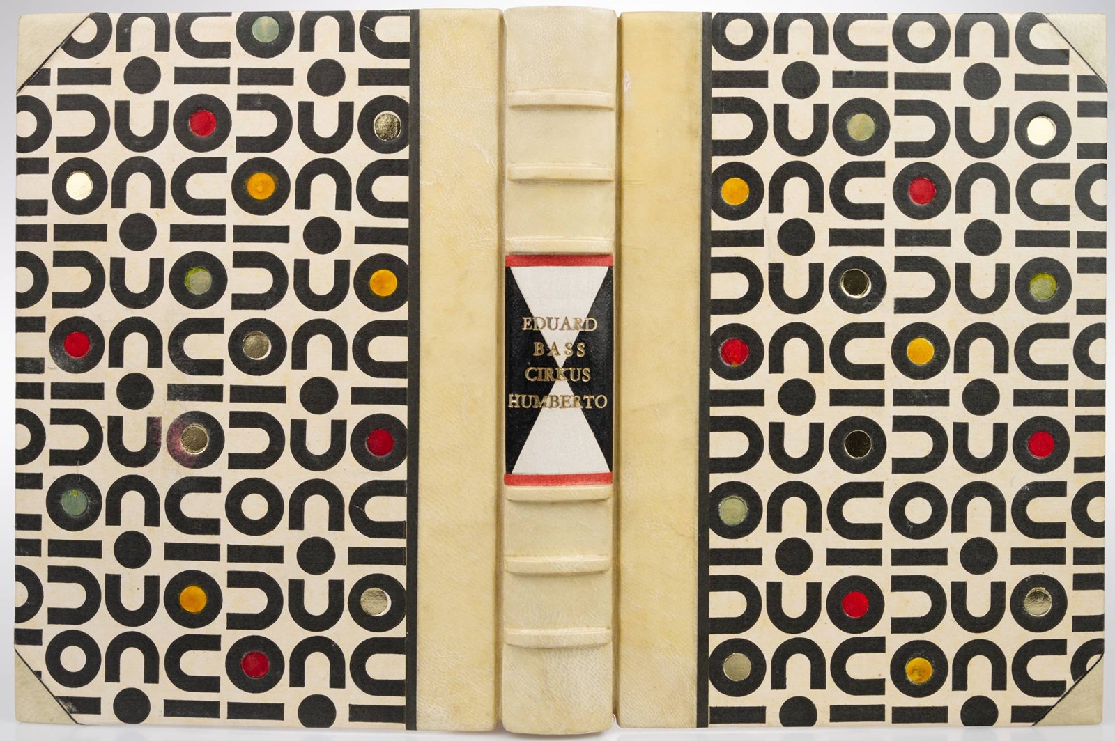 Eduard Bass (1888-1946) František Tichý (1896-1961) - CIRKUS HUMBERTO