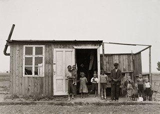 Il´ja Jozef Marko (1907-1980) - SOUBOR PĚTI FOTOGRAFIÍ SE SOCIÁLNÍ TÉMATIKOU