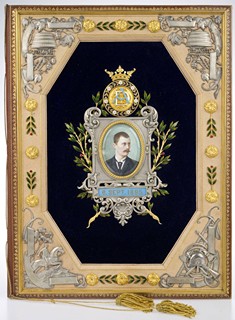 DESKY NA LISTINU PRO ANTONA DREHERA