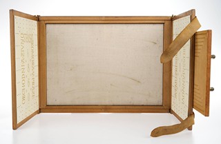 ARTDECOVÉ DESKY NA LISTINU