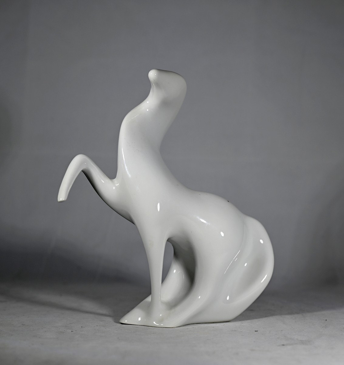Jaroslav Ježek (1923 - 2002) - Soška, Kůň, Karlovarský porcelán