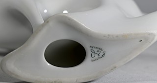 Jaroslav Ježek (1923 - 2002) - Soška, Kůň, Karlovarský porcelán