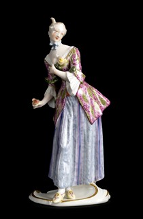 LUCINDA FROM THE SERIES COMMEDIA DELL`ARTE
