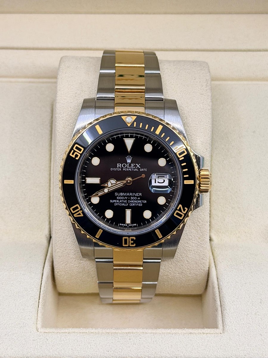 ROLEX
SUBMARINER DATE
116613LN